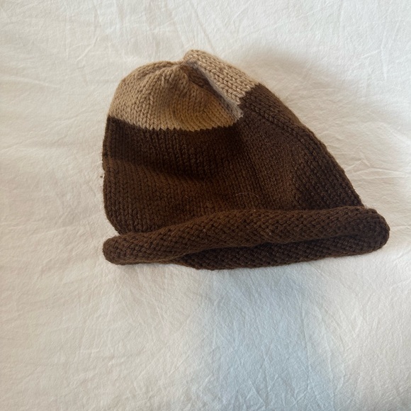 HANDMADE BEANIES - 3 - Picture 3 of 3